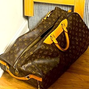 Travel bag